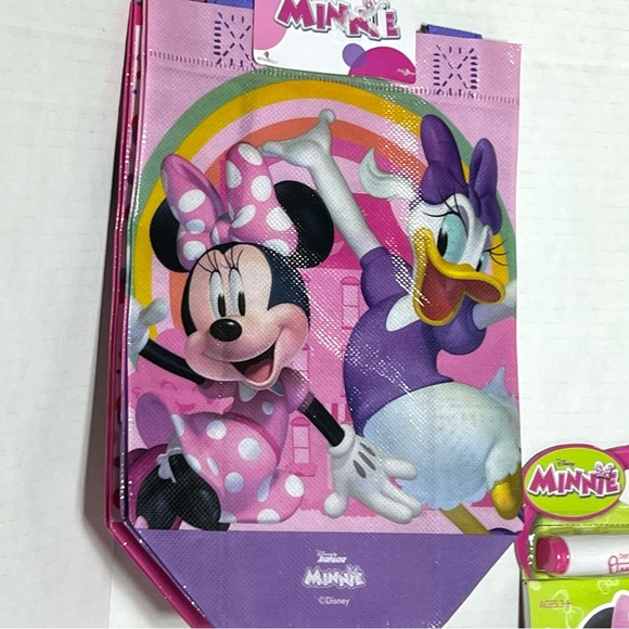 DISNEY’S MINNIE MOUSE AND FRIENDS GIFT SET - Picture 14 of 16